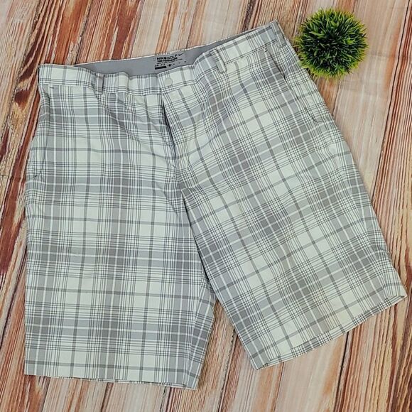 NIKE Golf Tour Performance plaid dri fit shorts - Picture 2 of 9
